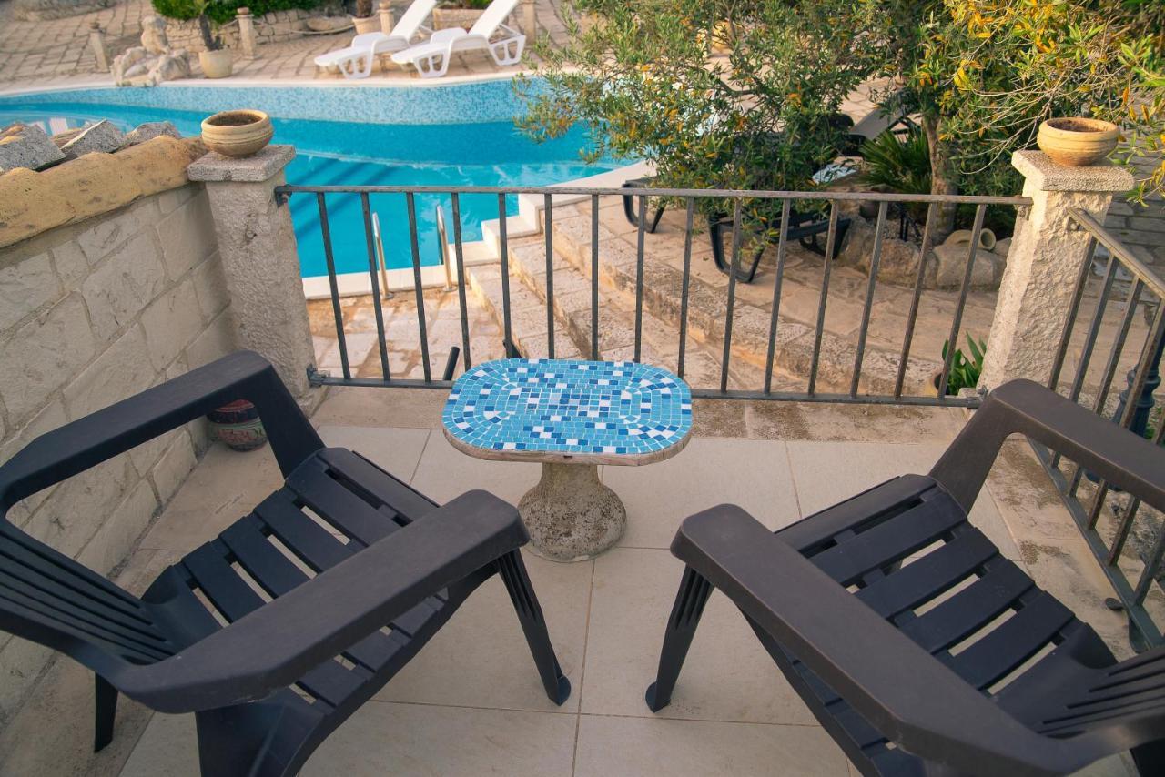 Dependance In Villa Con Piscina Ragusa Luaran gambar