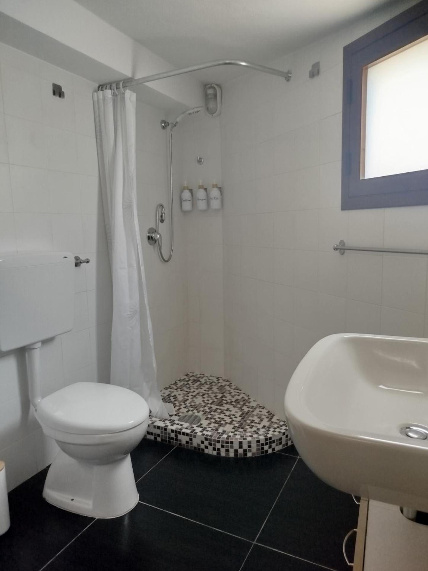 Dependance In Villa Con Piscina Ragusa Luaran gambar